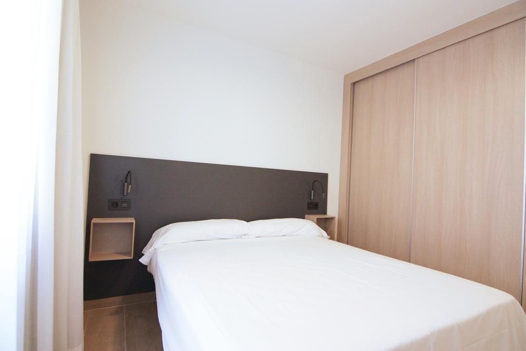 Hotel Raval De La Mar ビラセカ・デ・ソルシナ エクステリア 写真